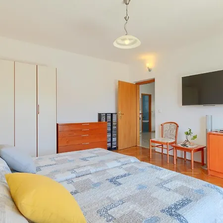 Apartment Christina